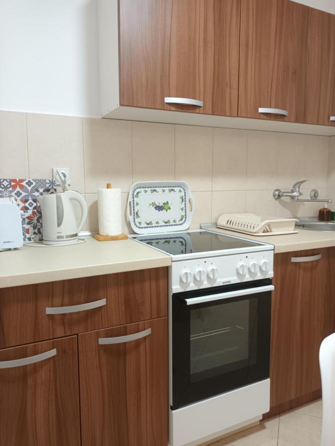 Apartments Nik โกตอร์ ภายนอก รูปภาพ