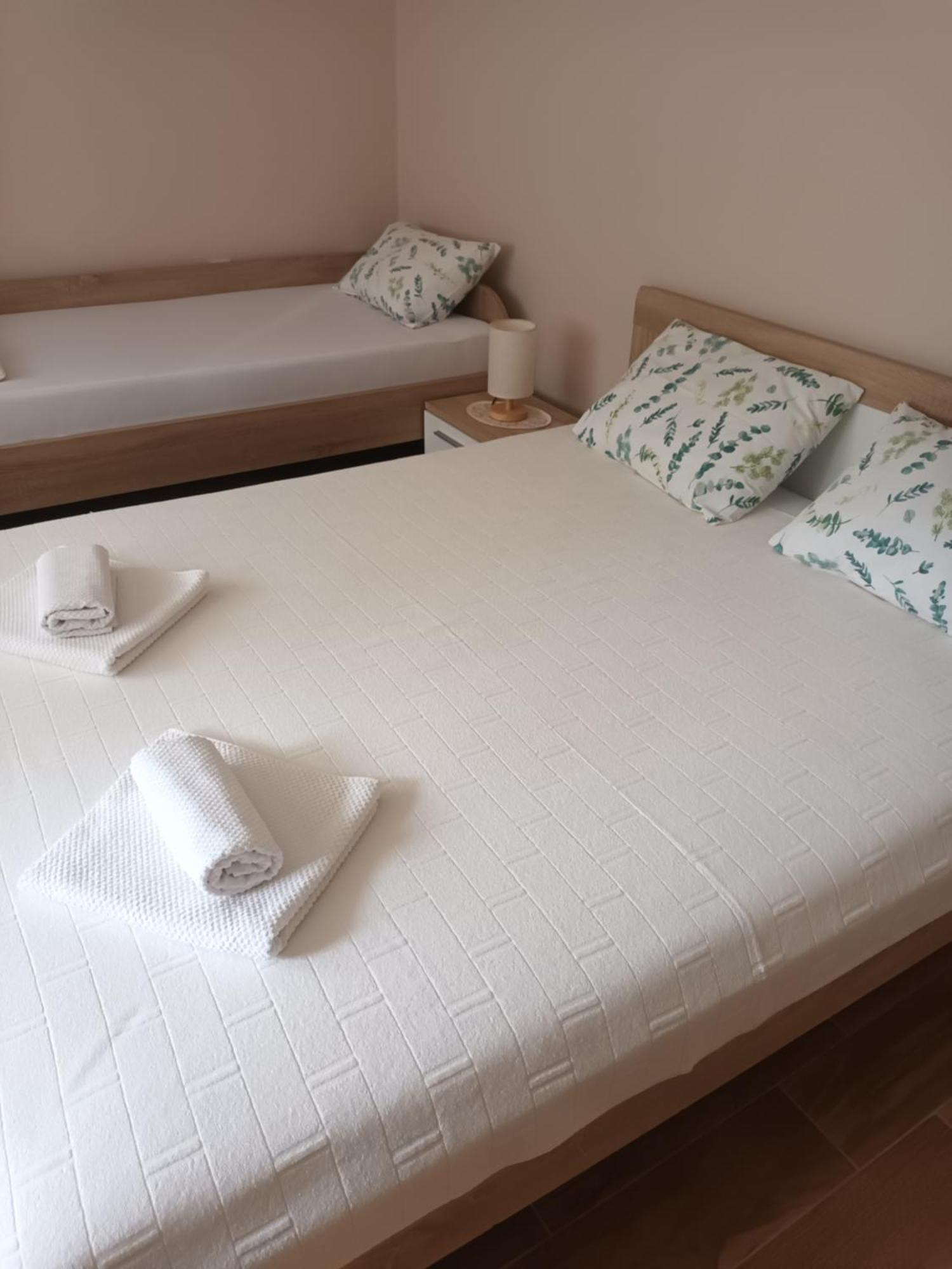 Apartments Nik โกตอร์ ห้อง รูปภาพ