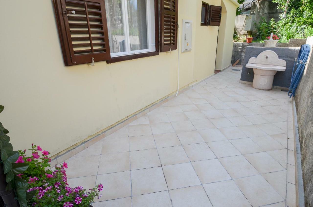 Apartments Nik โกตอร์ ภายนอก รูปภาพ
